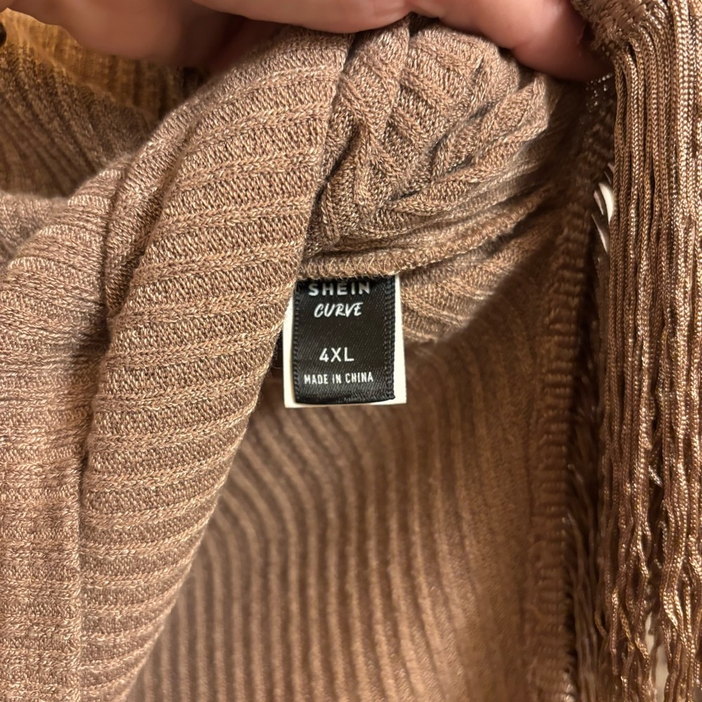 Women’s SHEIN Ribbed Sweater With Fringe Sides, Size 4XL, Fits like a 2XL - Picture 7 of 8